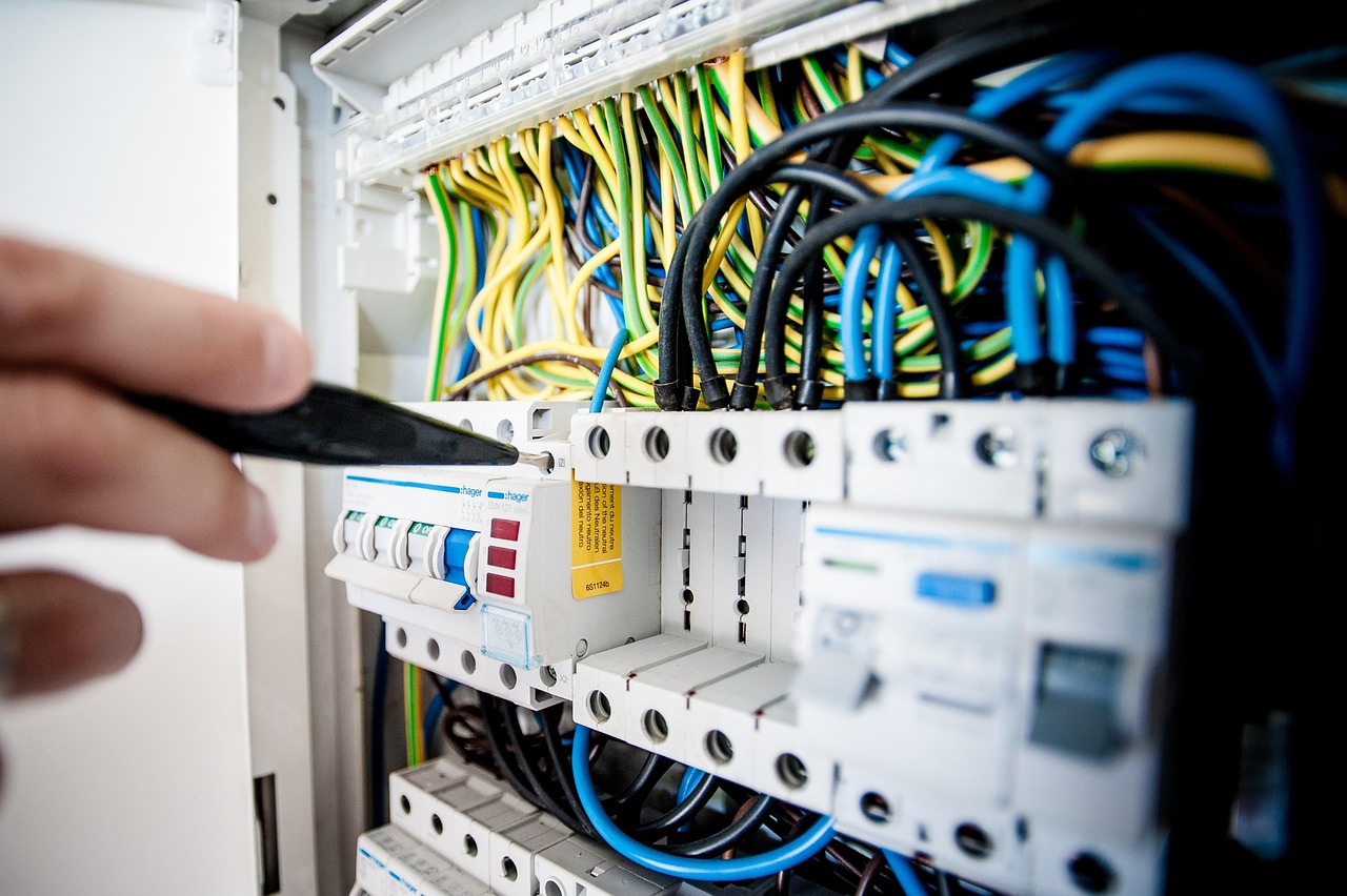 Electrical Panel Upgrade Services by Licensed Electrician in Kitchener-Waterloo